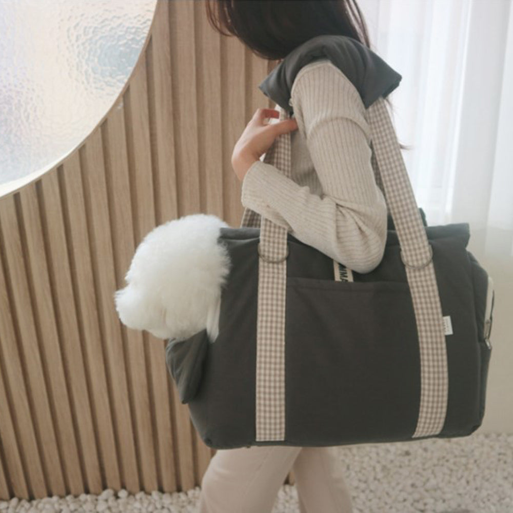 Pet Carrier Hand Carry/ Sling Bag (B)