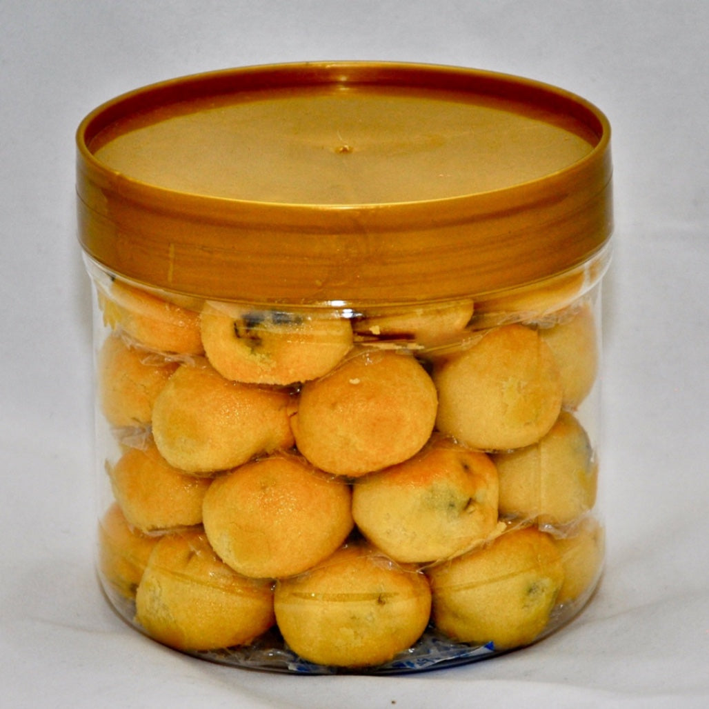 Cranberries Pineapple Ball 440G / 36pcs