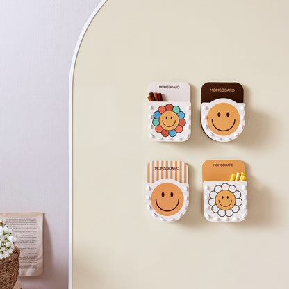 Smile Magnet Pen Holder (B)